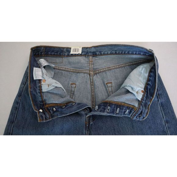 Levi's 501 Men's Sz 33 Blue Denim Signature Button Fly Stretch Shorts - Picture 5 of 6